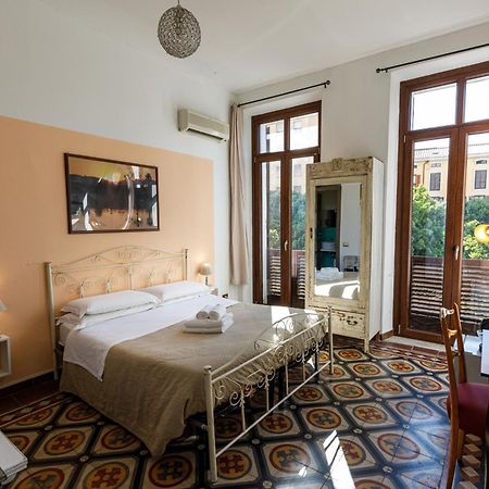Onlyrooms III - Recommended For Under 30S Cagliari Cameră foto