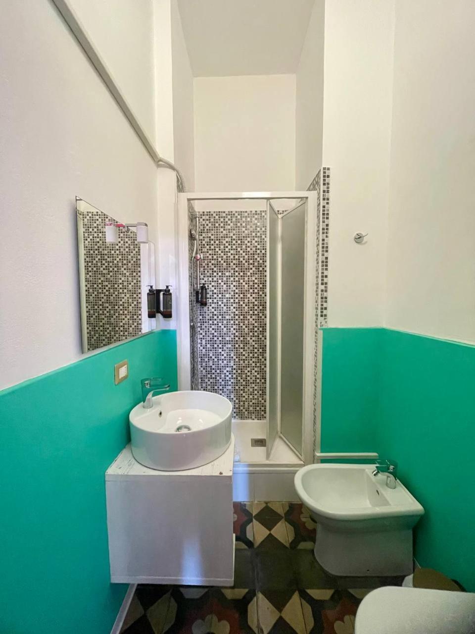 Onlyrooms III - Recommended For Under 30S Cagliari Exterior foto